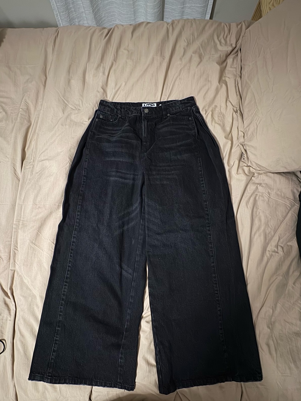 High-Rise Black Wide-Leg Women’s Jeans